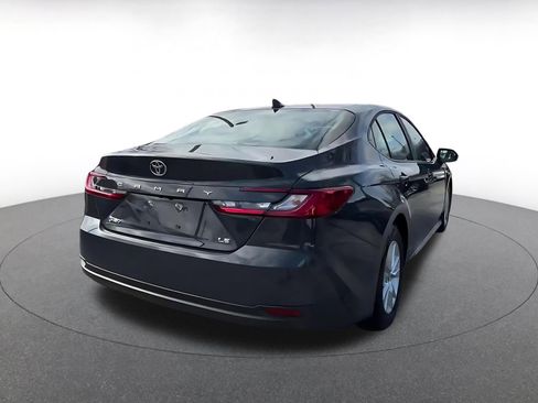 Used 2025 Toyota Camry LE image 14