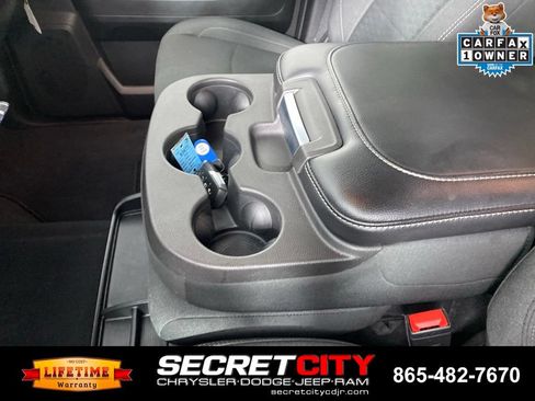 Used 2025 RAM 2500 Big Horn AWD/4WD image 23