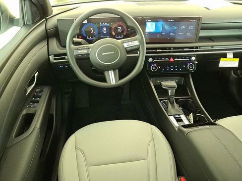 New 2026 Hyundai Santa Cruz SEL FWD image 9