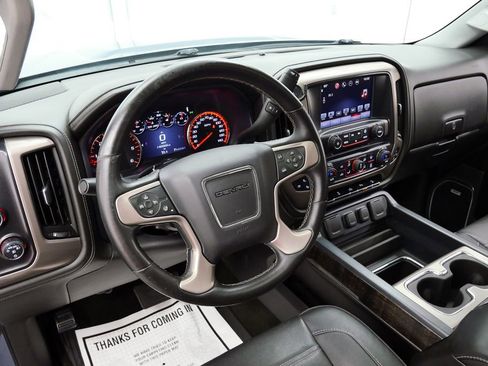 Used 2016 GMC Sierra 3500 Denali w/ Suspension Package, Off-Road AWD/4WD image 11
