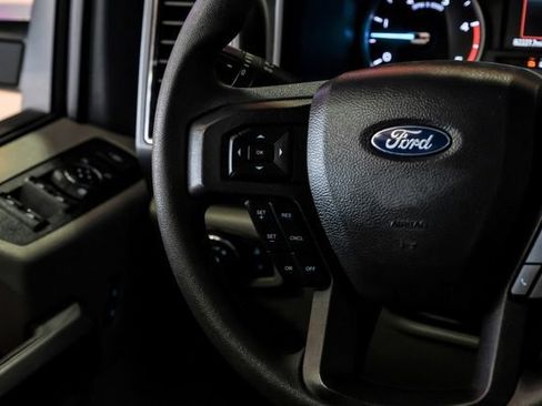 Used 2022 Ford F350 XLT w/ XLT Premium Package AWD/4WD image 16