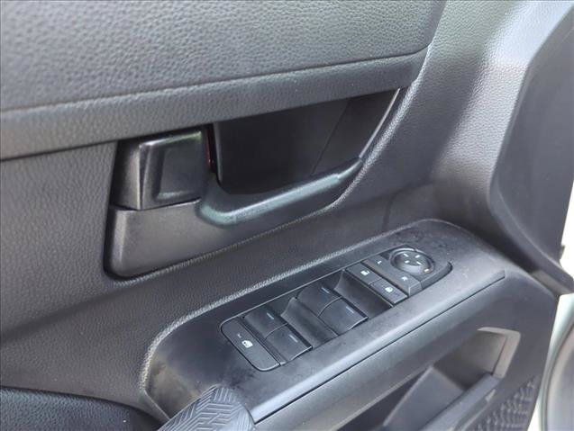 Certified 2025 Toyota Tacoma SR5 AWD/4WD image 13