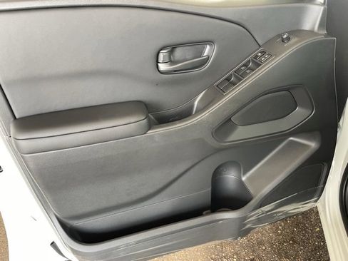 New 2026 Nissan Frontier SV w/ Tow Package image 17