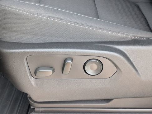 Used 2023 Chevrolet Silverado 1500 RST RWD image 15
