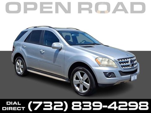 Used 2009 Mercedes-Benz ML 350 4MATIC image 1