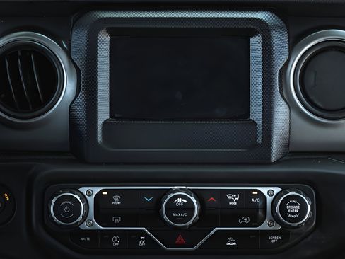 Used 2023 Jeep Wrangler Sport S AWD/4WD image 26