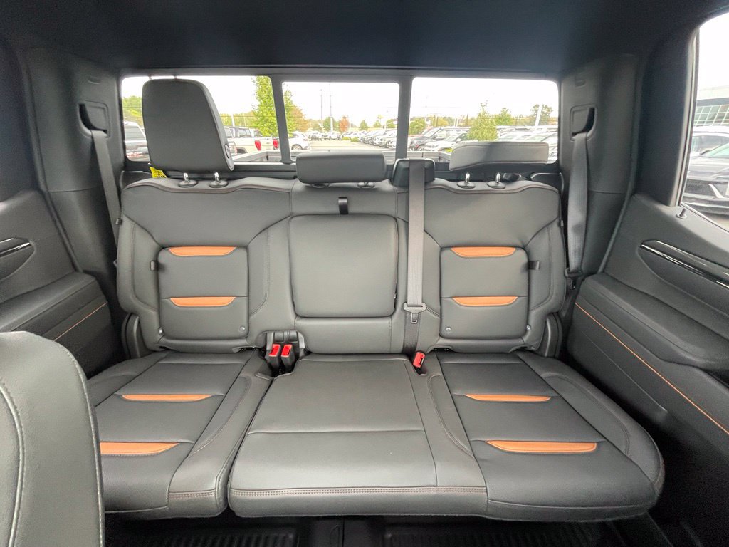 New 2026 GMC Sierra 1500 AT4 w/ AT4 Premium Package AWD/4WD image 22