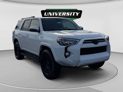 Used 2020 Toyota 4Runner SR5 Premium w/ Moonroof Package AWD/4WD image 1