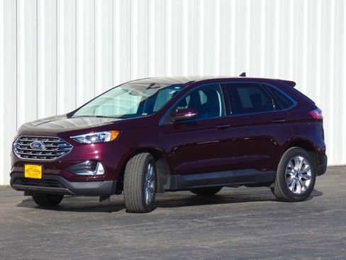 Used 2022 Ford Edge Titanium image 36