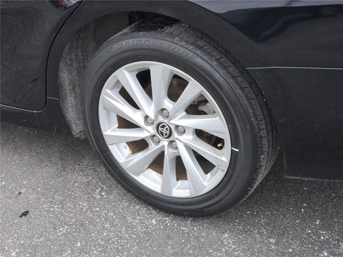 Used 2024 Toyota Camry LE image 19