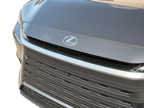 New 2026 Lexus TX 350 AWD image 32