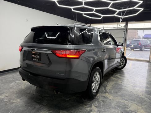 Used 2019 Chevrolet Traverse LT image 5