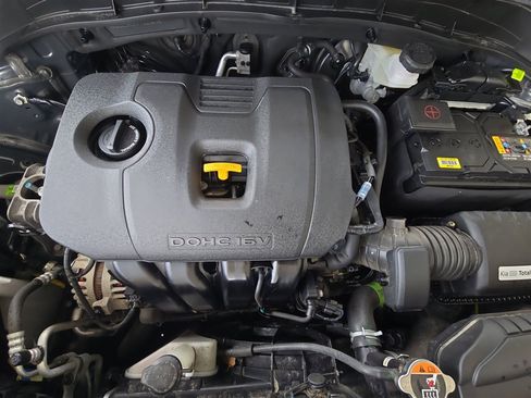 Used 2023 Kia Soul LX w/ LX Technology Package image 27