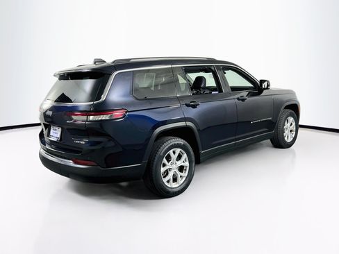 Used 2023 Jeep Grand Cherokee L Limited w/ Luxury Tech Group II AWD/4WD image 5