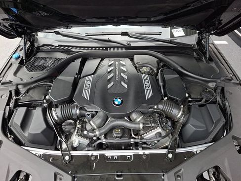 Used 2024 BMW M850i xDrive Convertible AWD/4WD image 33