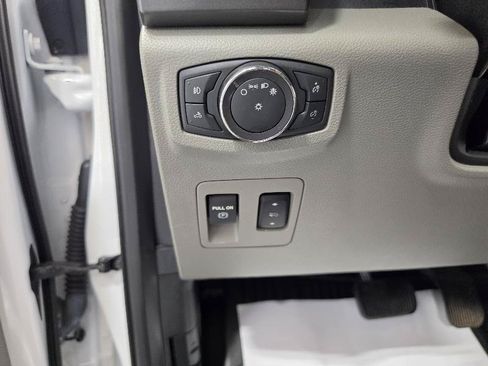 Used 2019 Ford F150 XLT w/ Equipment Group 301A Mid RWD image 13