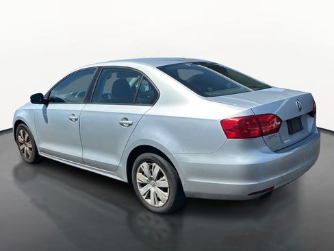 Used 2012 Volkswagen Jetta SE FWD image 5