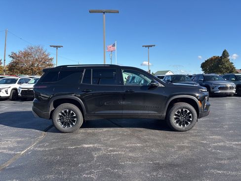 New 2026 Chevrolet Traverse Z71 w/ Driver Confidence Package image 3