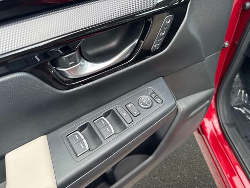 Used 2024 Honda CR-V EX-L image 17