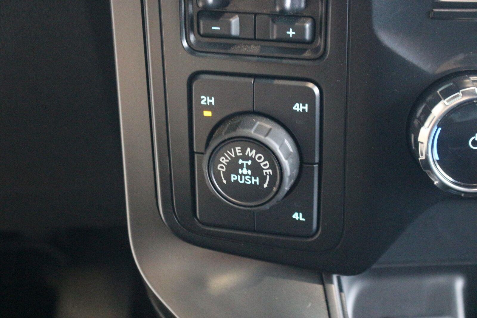 Used 2024 Ford F150 XLT w/ Equipment Group 302A MID AWD/4WD image 28