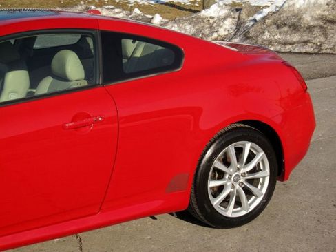 Used 2011 INFINITI G37 x Coupe w/ Premium Pkg image 8