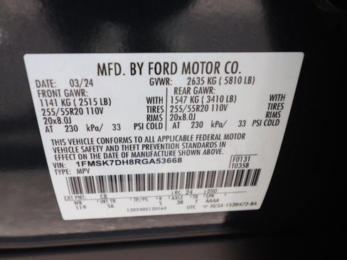 Used 2024 Ford Explorer XLT w/ Equipment Group 202A RWD image 26