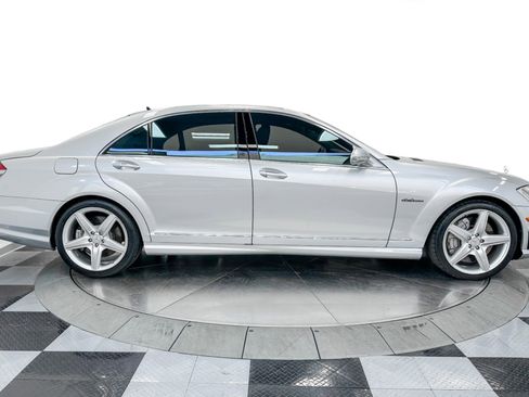 Used 2009 Mercedes-Benz S 63 AMG image 33