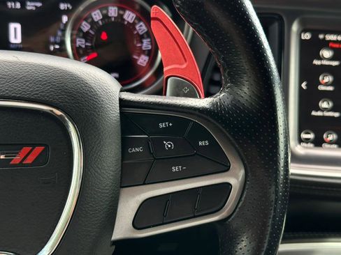 Used 2022 Dodge Challenger R/T w/ Plus Package image 27