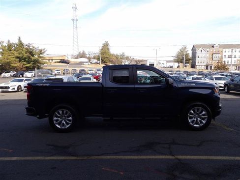 Used 2022 Chevrolet Silverado 1500 Custom image 5