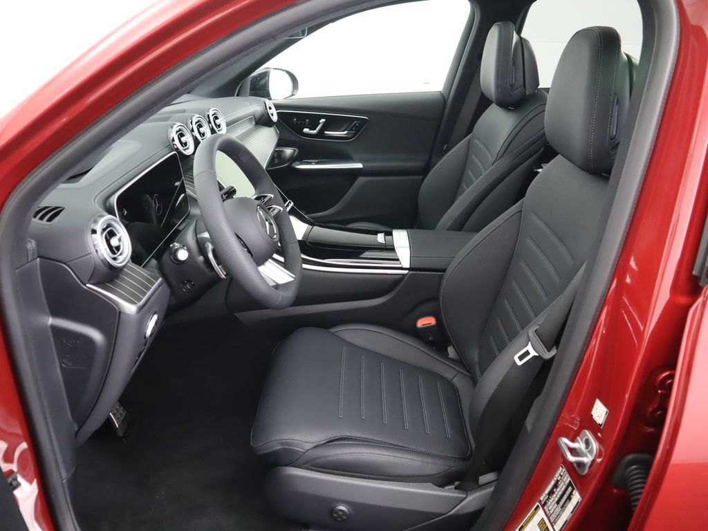 Certified 2026 Mercedes-Benz GLC 300 image 21