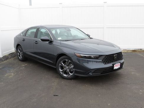 Certified 2023 Honda Accord EX image 1