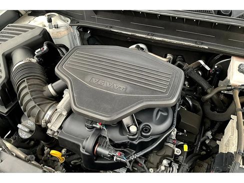 Used 2023 GMC Acadia AT4 w/ Technology Package AWD/4WD image 34