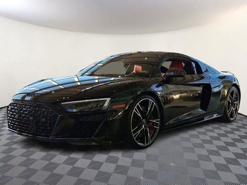 Used 2023 Audi R8 V10 performance image 3