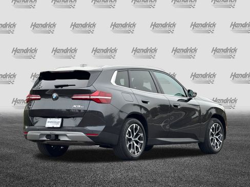 Used 2025 BMW X3 xDrive30i w/ Premium Package image 5