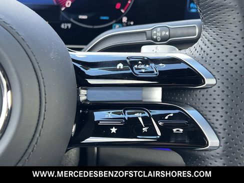 New 2026 Mercedes-Benz GLS 580 4MATIC image 36