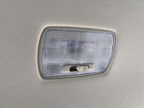 Used 2017 Honda Accord EX-L image 17