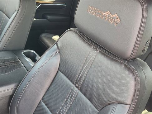 Used 2024 Chevrolet Silverado 1500 High Country w/ Technology Package image 24