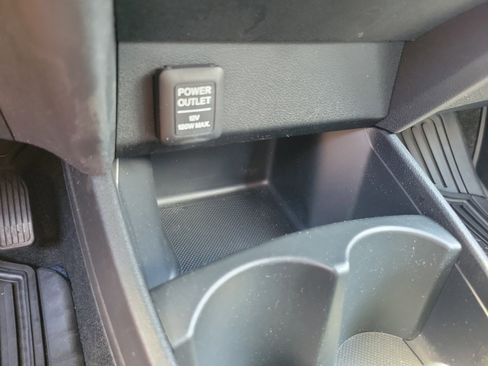 Used 2013 Honda Fit Sport image 29