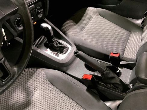 Used 2014 Volkswagen Jetta S FWD image 17