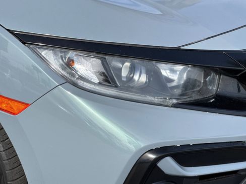 Used 2021 Honda Civic Sport image 10