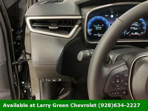 Used 2026 Toyota Corolla Cross XLE image 14