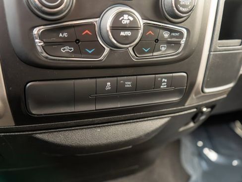 Used 2020 RAM 1500 Classic Warlock w/ Electronics Group image 27