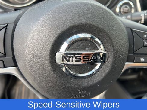 Used 2017 Nissan Rogue Sport SL w/ SL Premium Package image 22