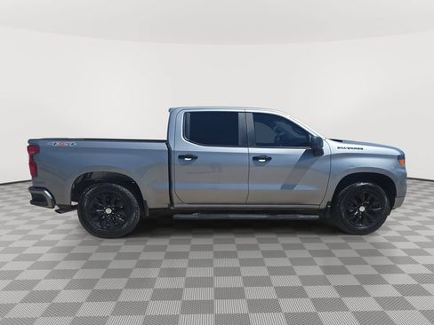 Used 2023 Chevrolet Silverado 1500 Custom AWD/4WD image 8