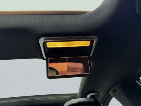 Used 2015 Mercedes-Benz S 550 4MATIC Sedan image 38