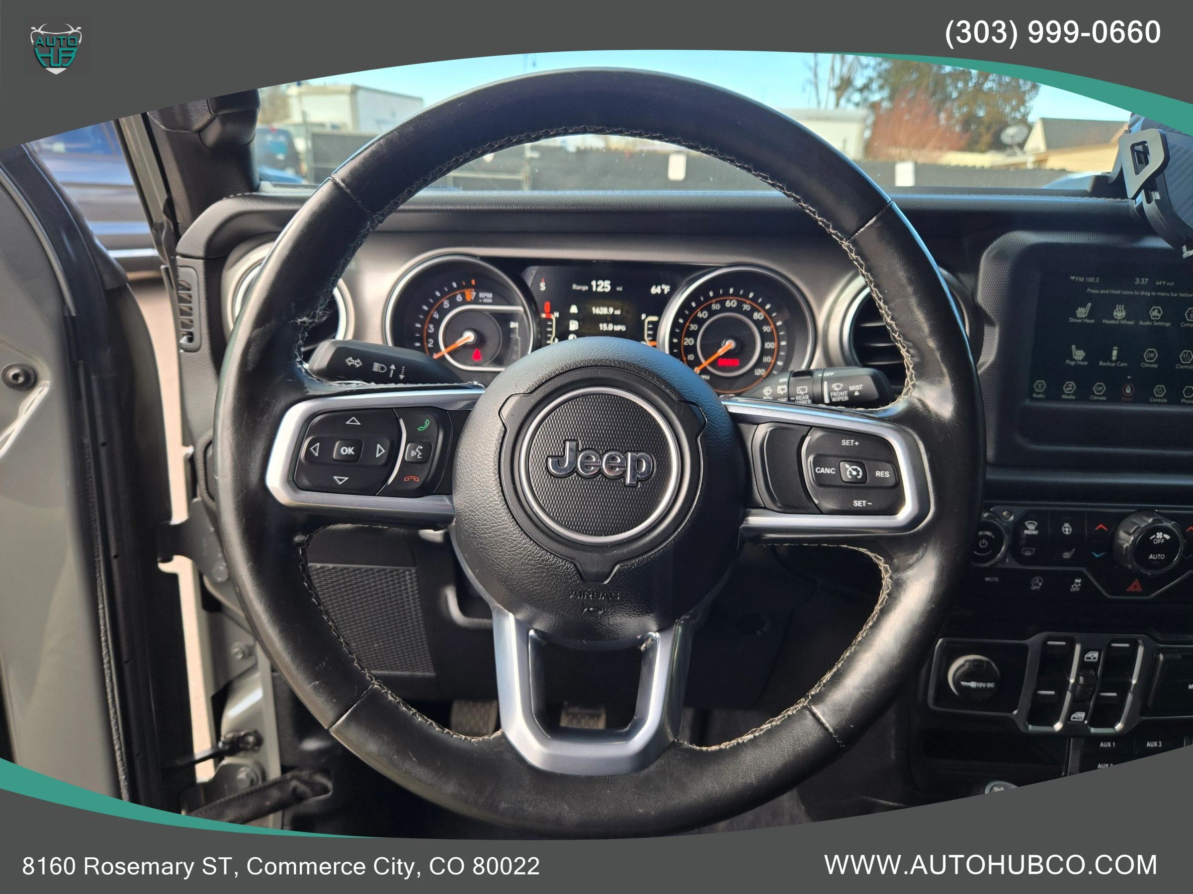 Used 2020 Jeep Wrangler Unlimited Sahara w/ Cold Weather Group AWD/4WD image 12