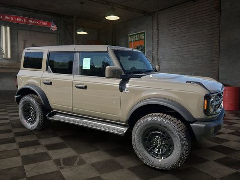 New 2026 Ford Bronco Outer Banks AWD/4WD image 7