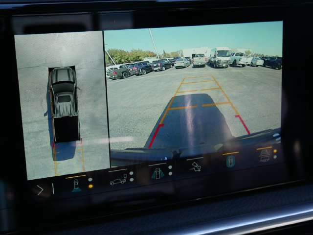 Used 2023 GMC Sierra 1500 Denali w/ Technology Package AWD/4WD image 30