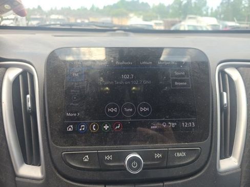Used 2024 Chevrolet Malibu LT FWD image 19