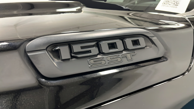 Used 2025 RAM 1500 Big Horn AWD/4WD image 40
